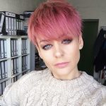 Frangia fucsia su pixie