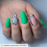 Smalto verde fluo - @ideas_for_nailart