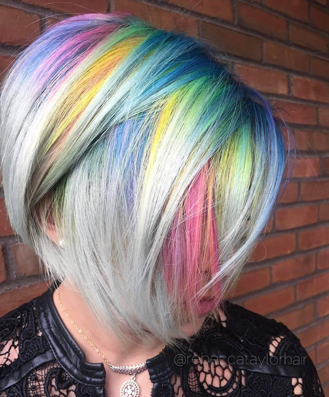 Caschetto con ciocche colorate - @rebeccataylorhair