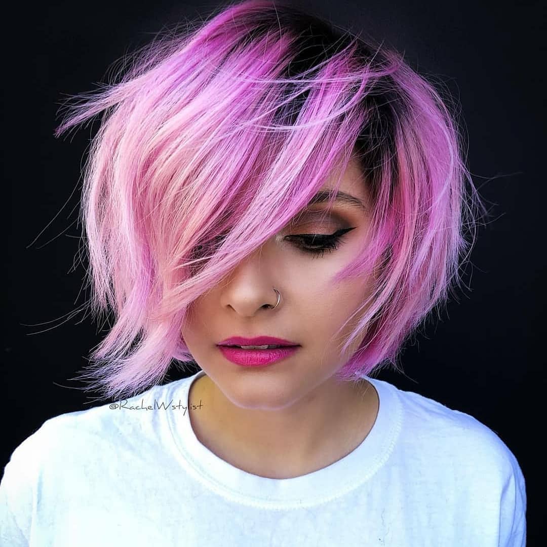 Taglio caschetto con colorazione fucsia - @short_hair_ideas