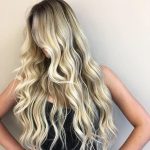 Capelli lunghi balayage chiaro