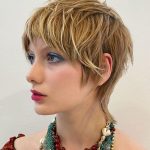 Taglio pixie cut con frangia scalato - @parrucchieredonnauomo