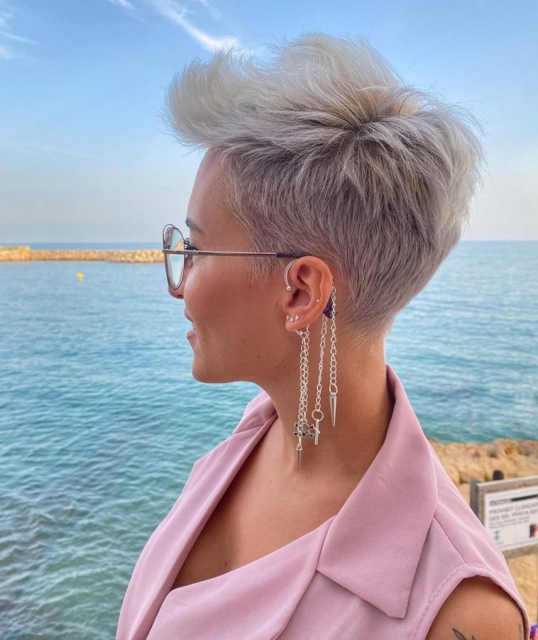 45 Tagli Di Capelli Corti Pixie Cut Con Ciuffo Foto E Video Per 