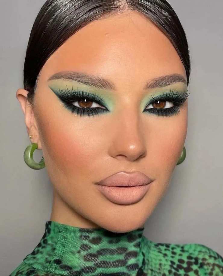 verde brillante make up casual-chic @inspiring.makeups