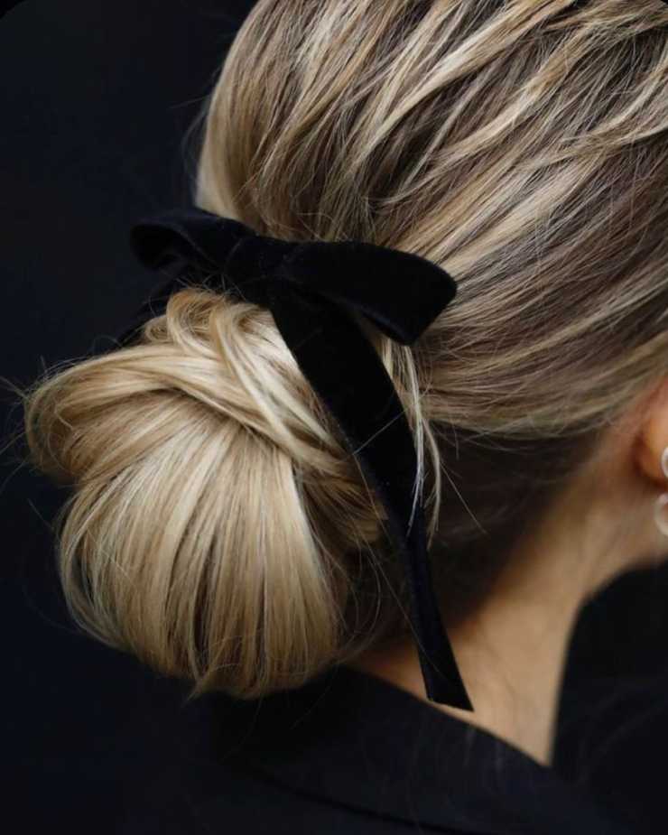 su chignon fiocco segno @favola_accessori_