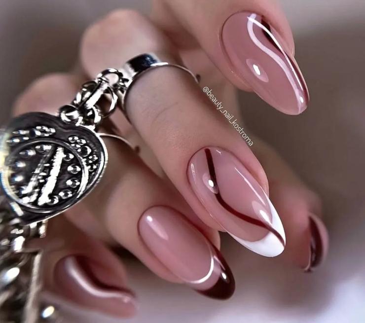 french e dettagli manicure autunno- @m_a_n_i_c_u_r_e