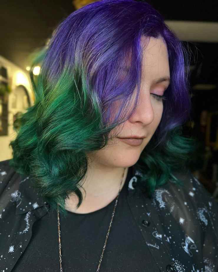 con viole e verde capelli da sirena @hairbylunabelle