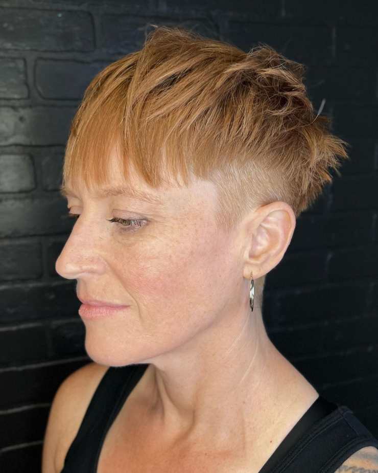 Pixie Cut frangia sfilata