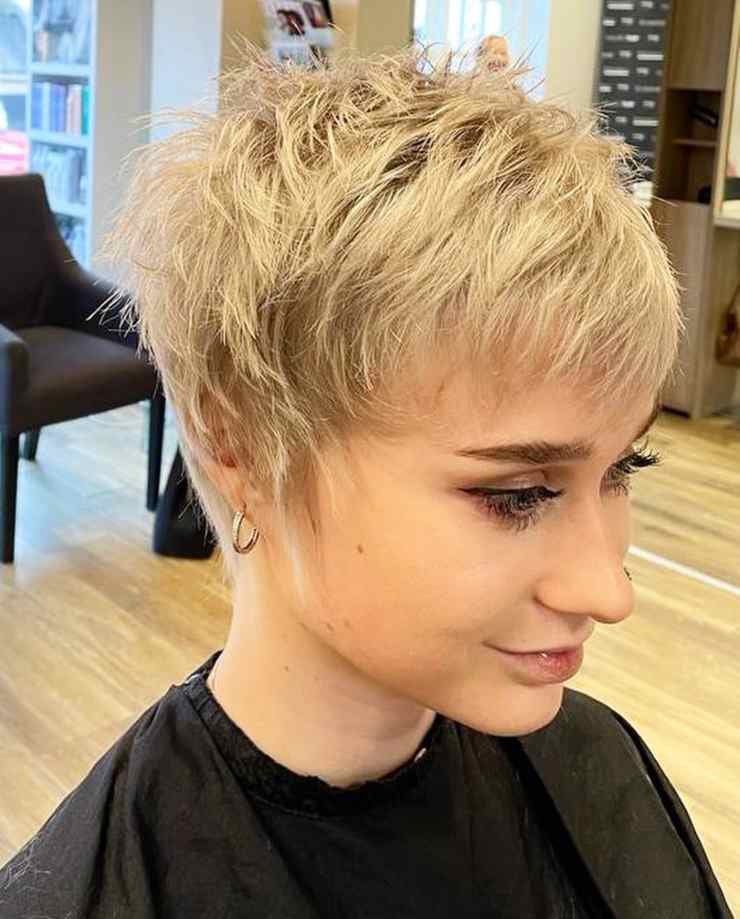 Pixie cut