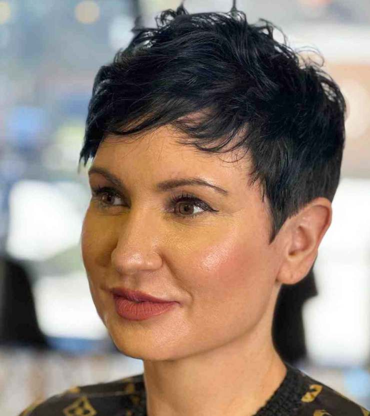 Pixie Cut novità giovane