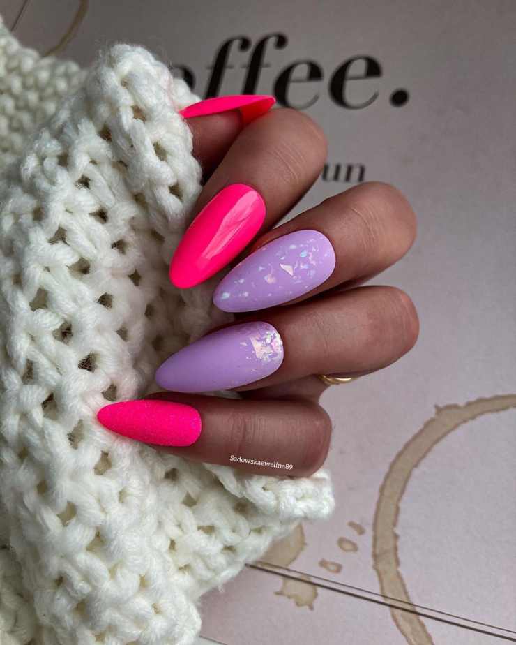 due colori Nail art segno per segno