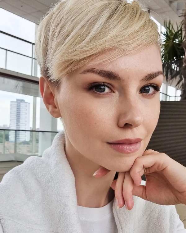 Pixie cut frangia