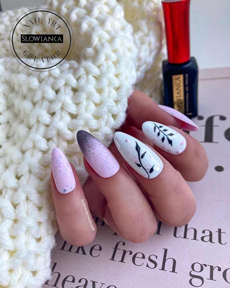 con fiori Nail art segno per segno