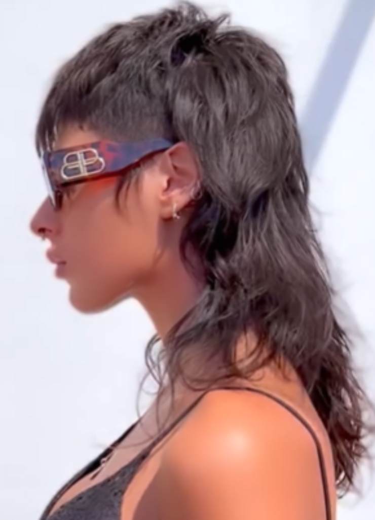 tagli viso allungato mullet