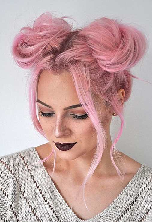 pin @mayalamode Doppio chignon voluminoso 08-12-2022