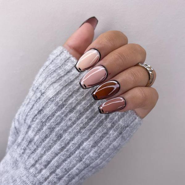 rosaiti_atelier Cartoon Nails quadrata neutri 13-12-2022