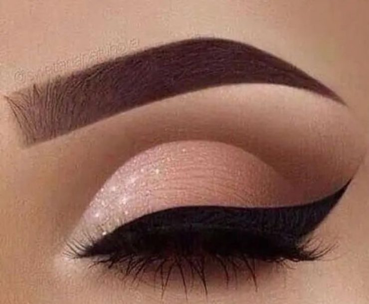 leggero femme fatale look @glitter_makeupp