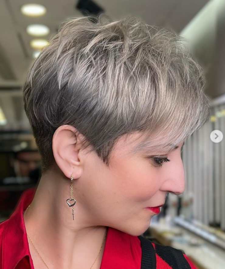 capelli over 40 pixie