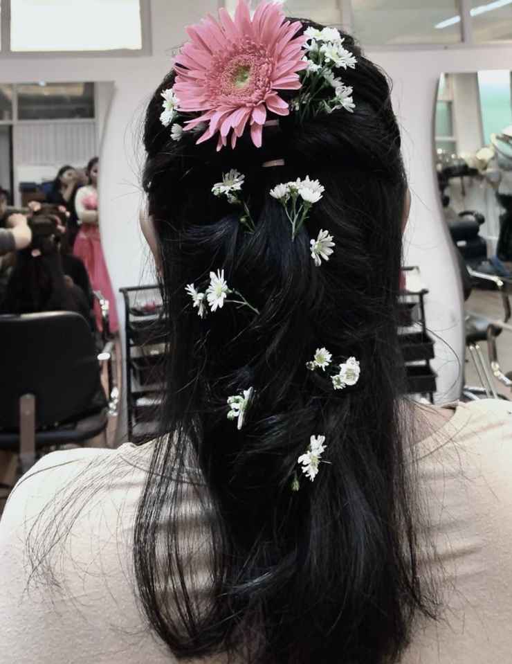 acconciatura fiori