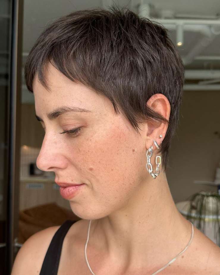 pixie cut asimemtrico vintage