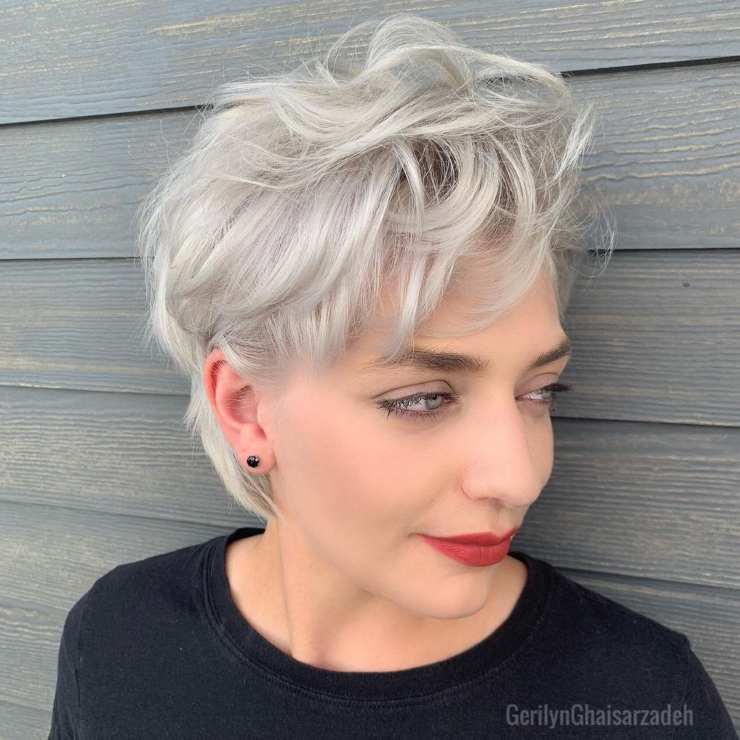tagli di capelli viso allungato Pixie biondo