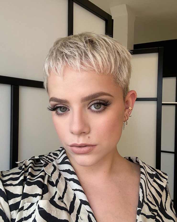Tagli corti Primavera pixie cut