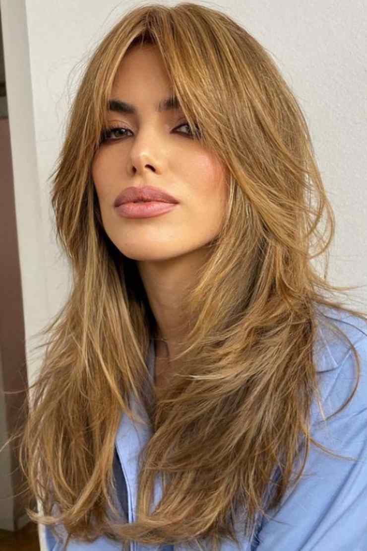Come fare i capelli se si ha un viso tondo