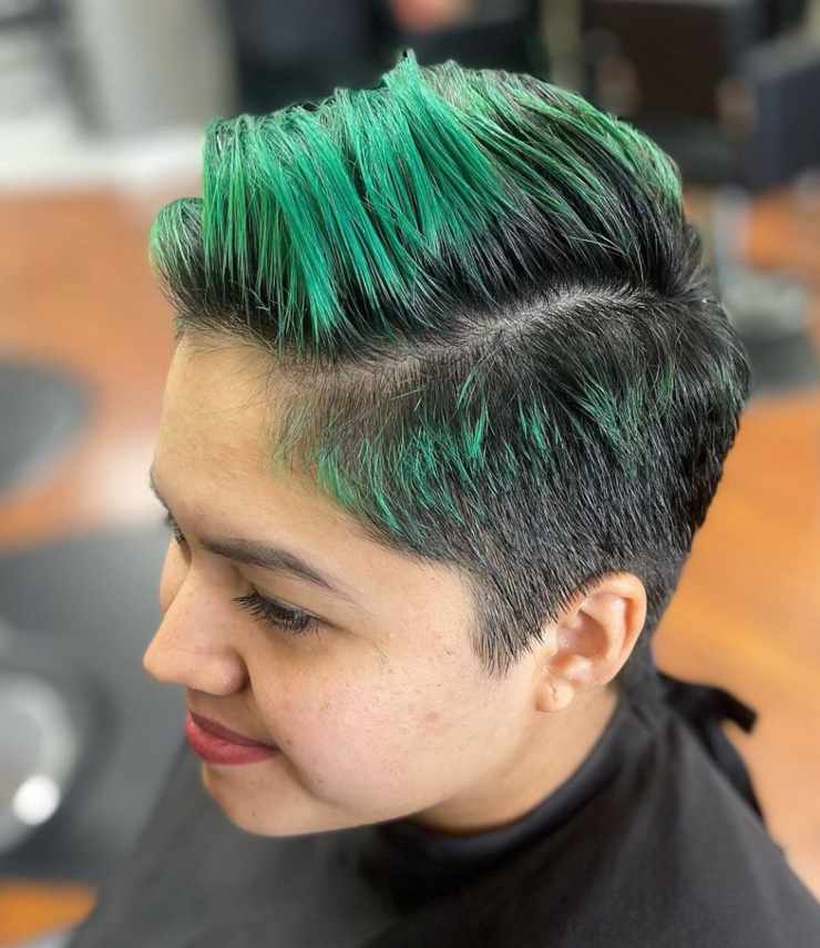 pixie cut bicolor craxy verde